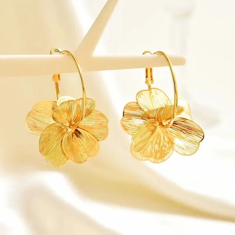 Flower Dangle Earrings