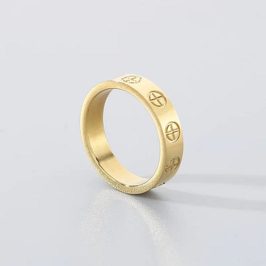Classic Cross Ring